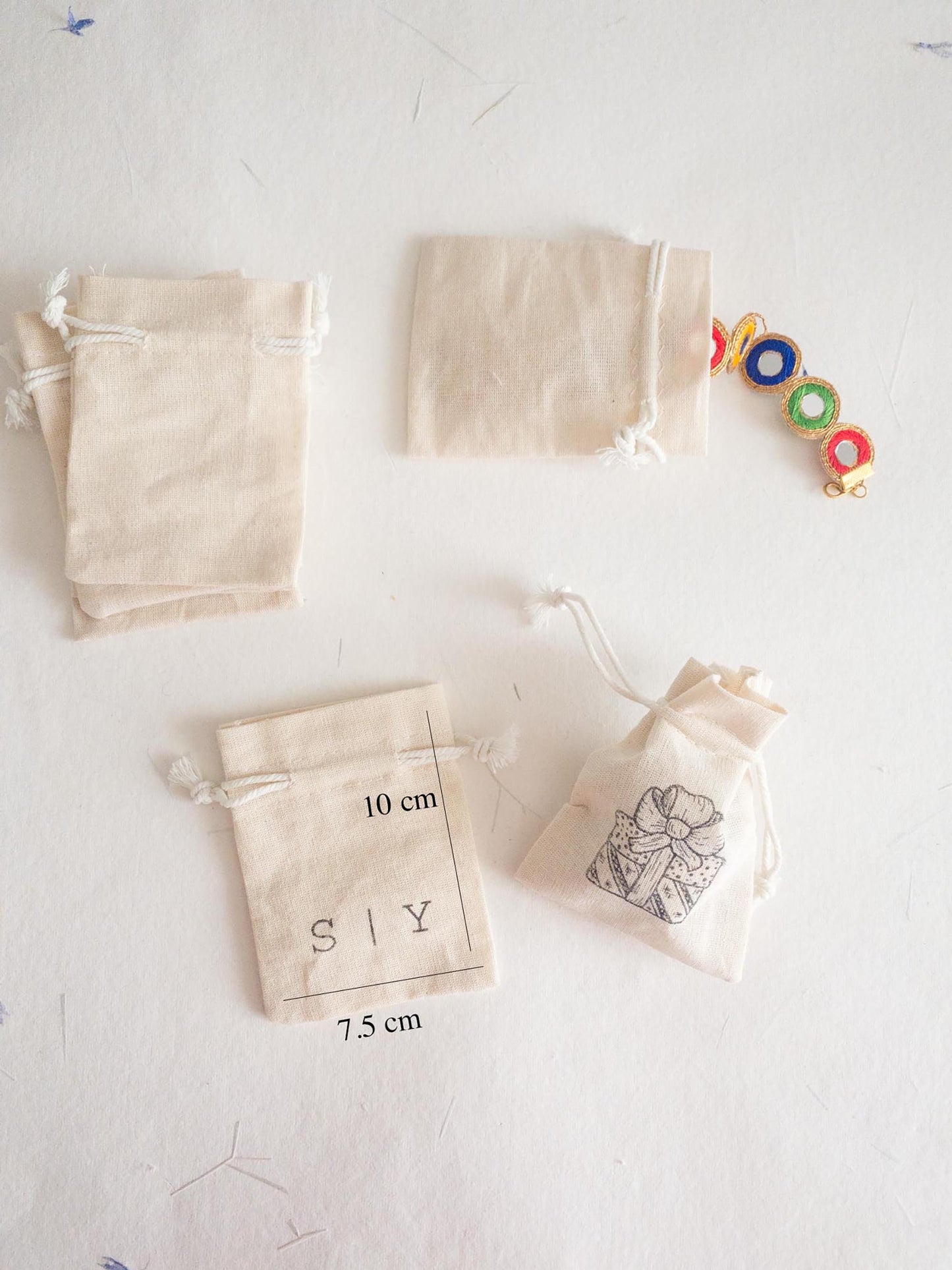 SET OF 10 cotton gift bags. warm white Fustian cotton sachets for Gifts or jewellery Pouches. Wedding party gift. Bag for wedding favor.