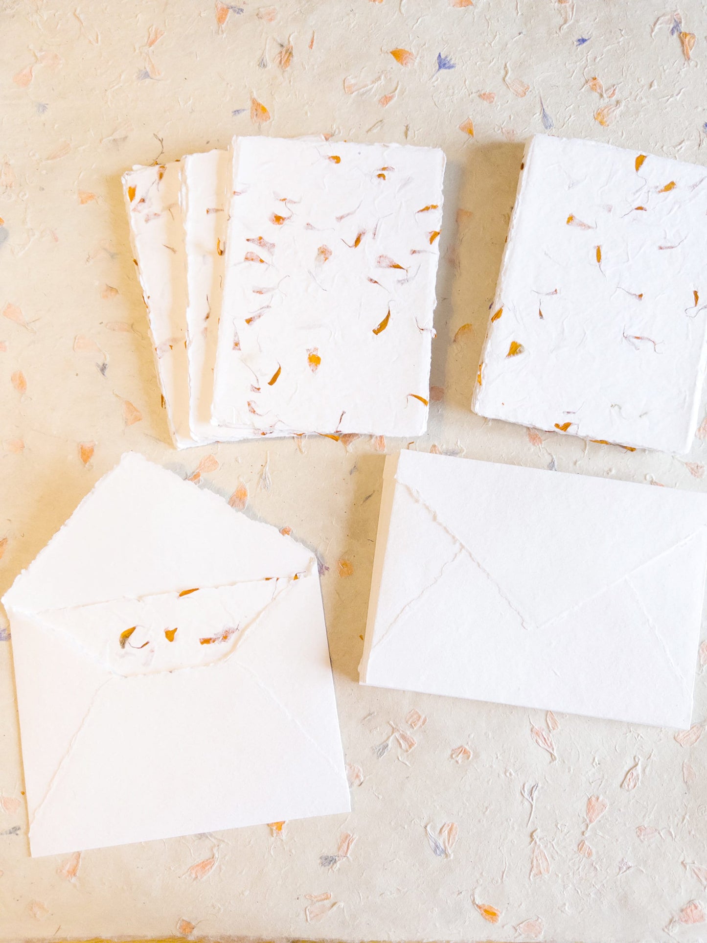 13x18 cm Marigold Handmade Deckle Edge paper and Envelope