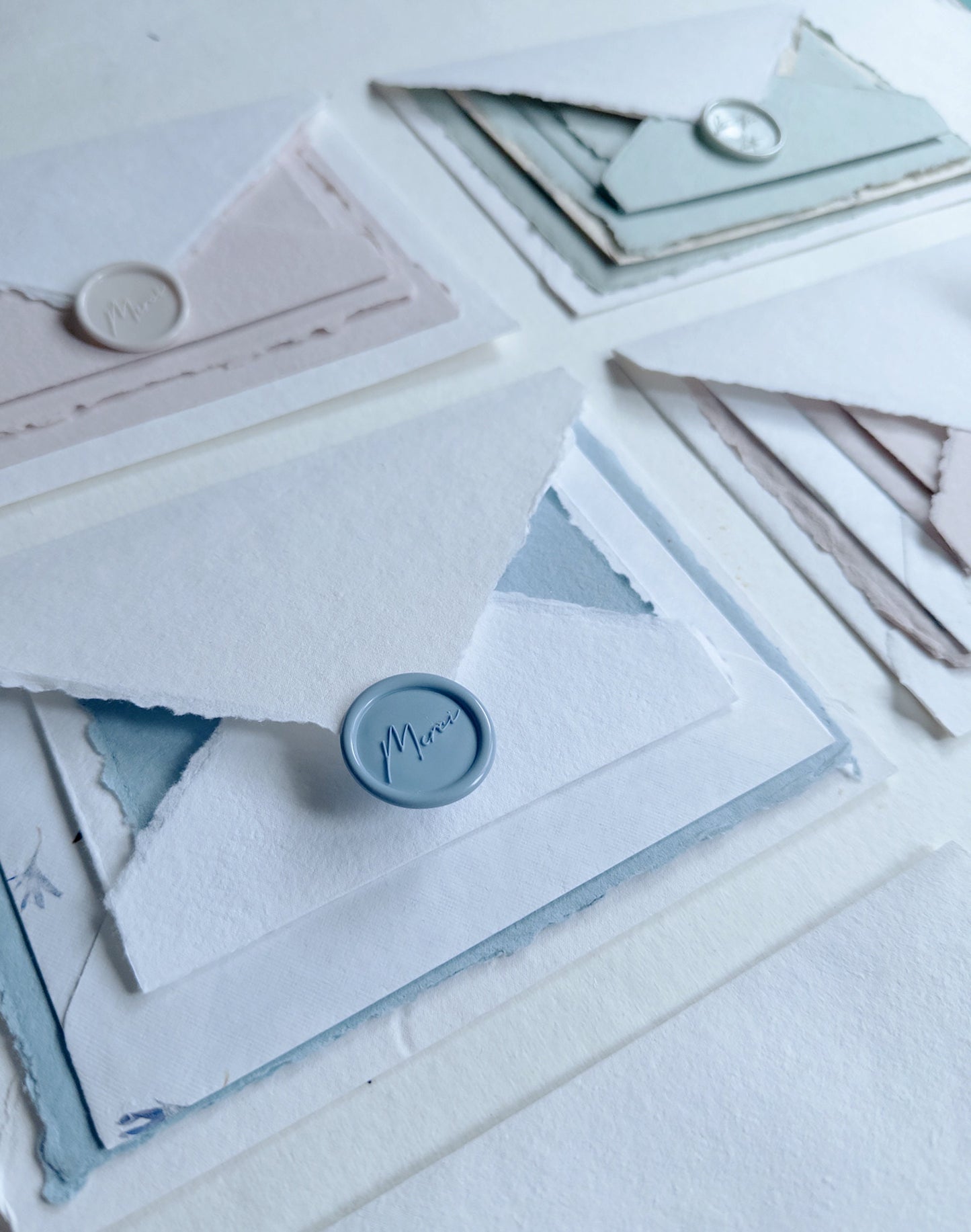 Set of 10 A6, 5x7 paper multiple color Handmade Deckle Edge Paper and envelope, 4 BAR Paper, Handmade Cotton Rag Envelopes, papier coton