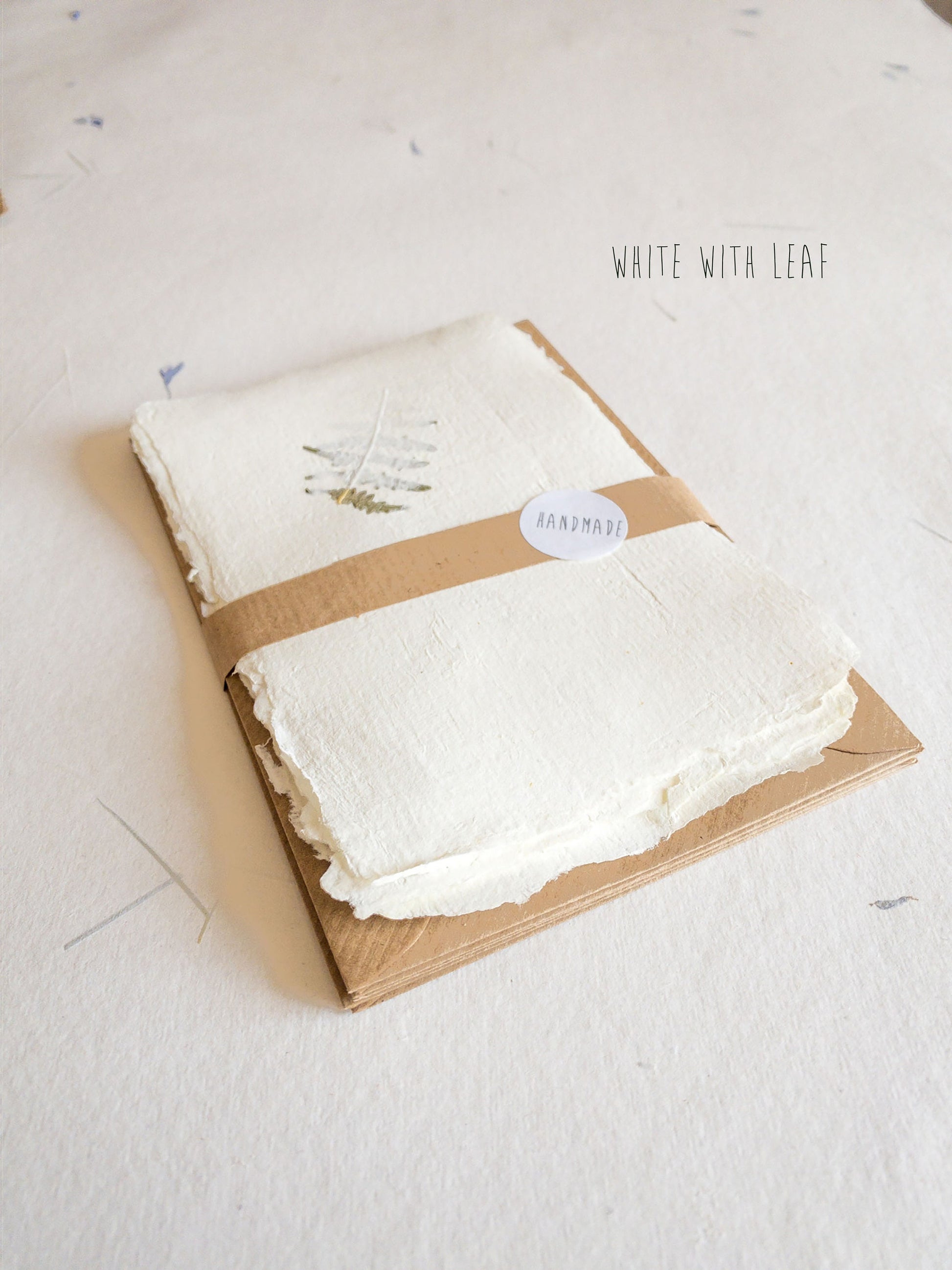 Handmade Deckle Edge Paper with Envelop, real pressed flower( A6) Deckle Edge Paper, Invitation Paper, Calligraphy Paper, Handmade Paper