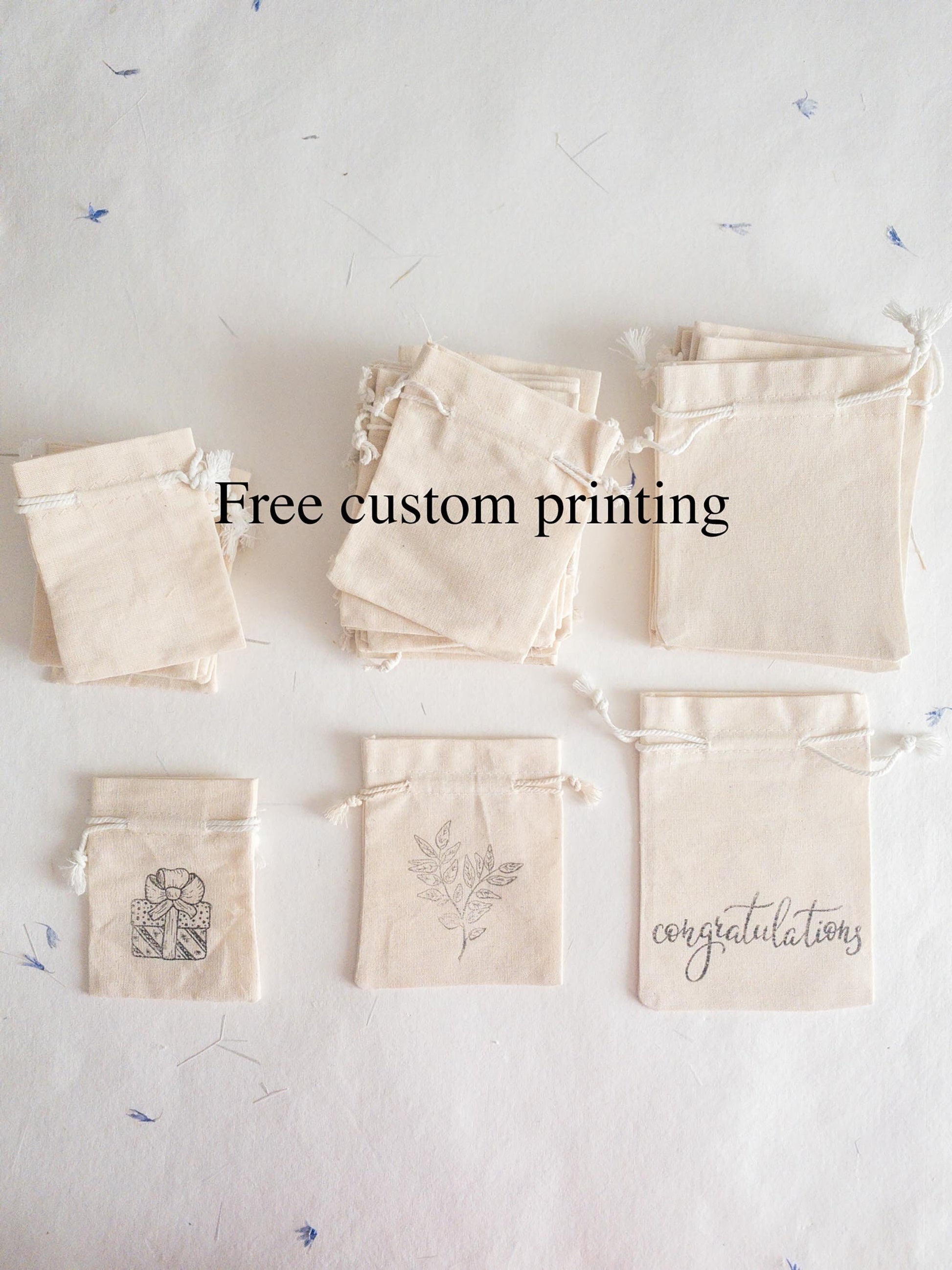SET OF 10 cotton gift bags. warm white Fustian cotton sachets for Gifts or jewellery Pouches. Wedding party gift. Bag for wedding favor.