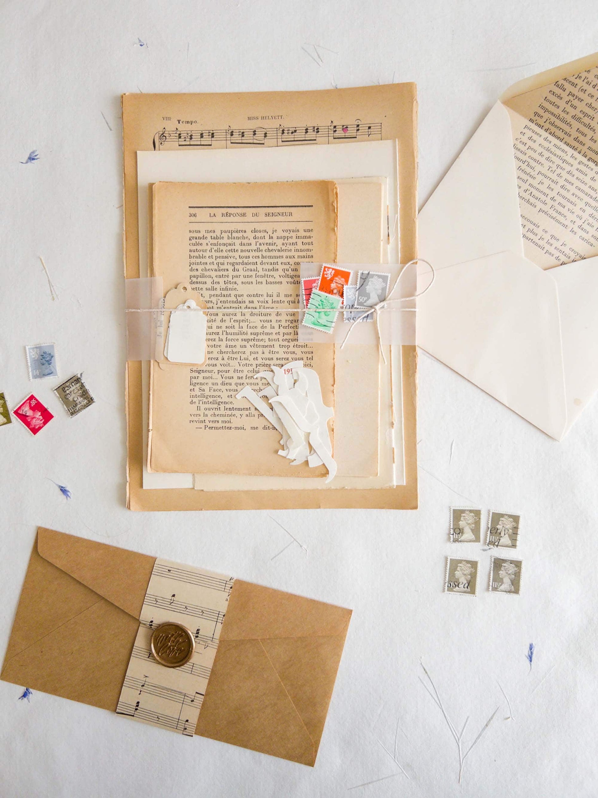 Old book paper bundle , snail mail paper , stationery paper bundle, decorative paper, junk Journal paper bundle, scrap booking paper