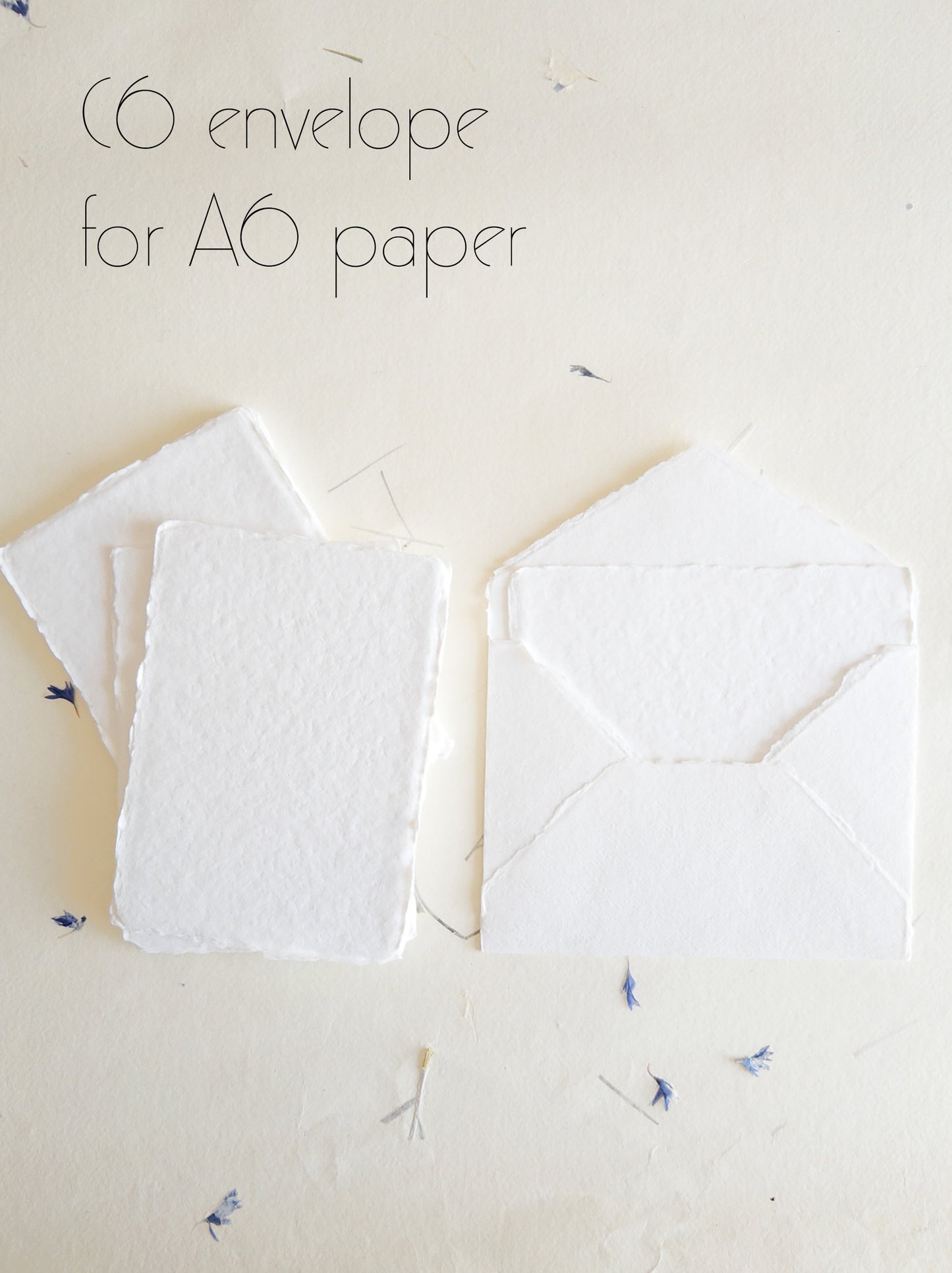 Pack of 100 Assorted sizes WHITE DECKLE EDGE Paper, multiple sizes Handmade paper and envelope, Handmade Cotton Rag Envelopes, papier coton