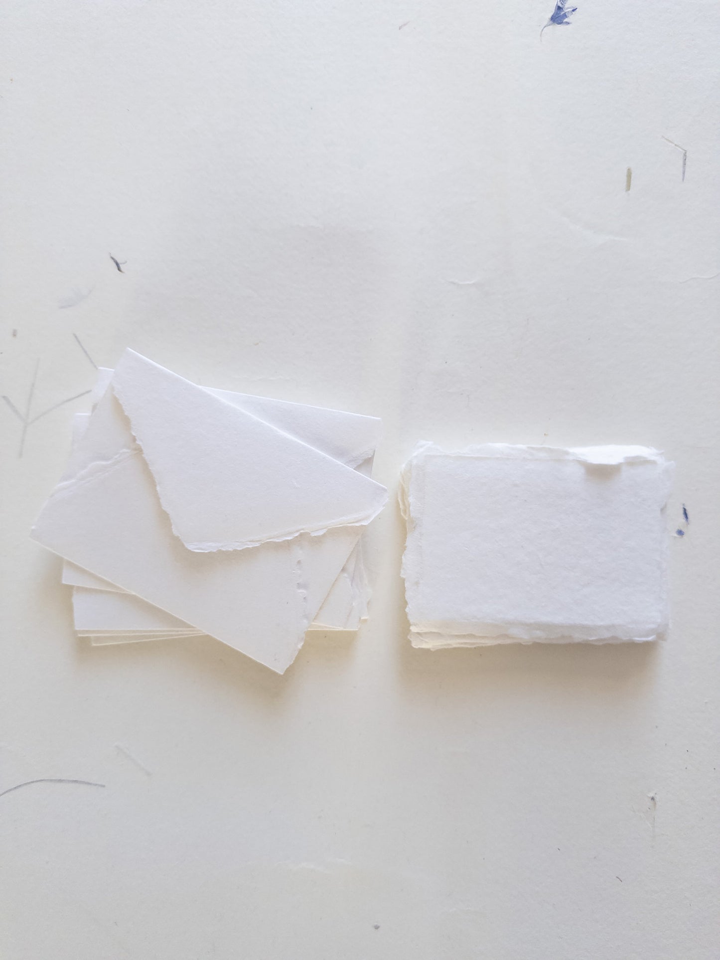 Pack of 10 Assorted sizes WHITE DECKLE EDGE Paper, multiple sizes Handmade paper and envelope, Handmade Cotton Rag Envelopes, papier coton