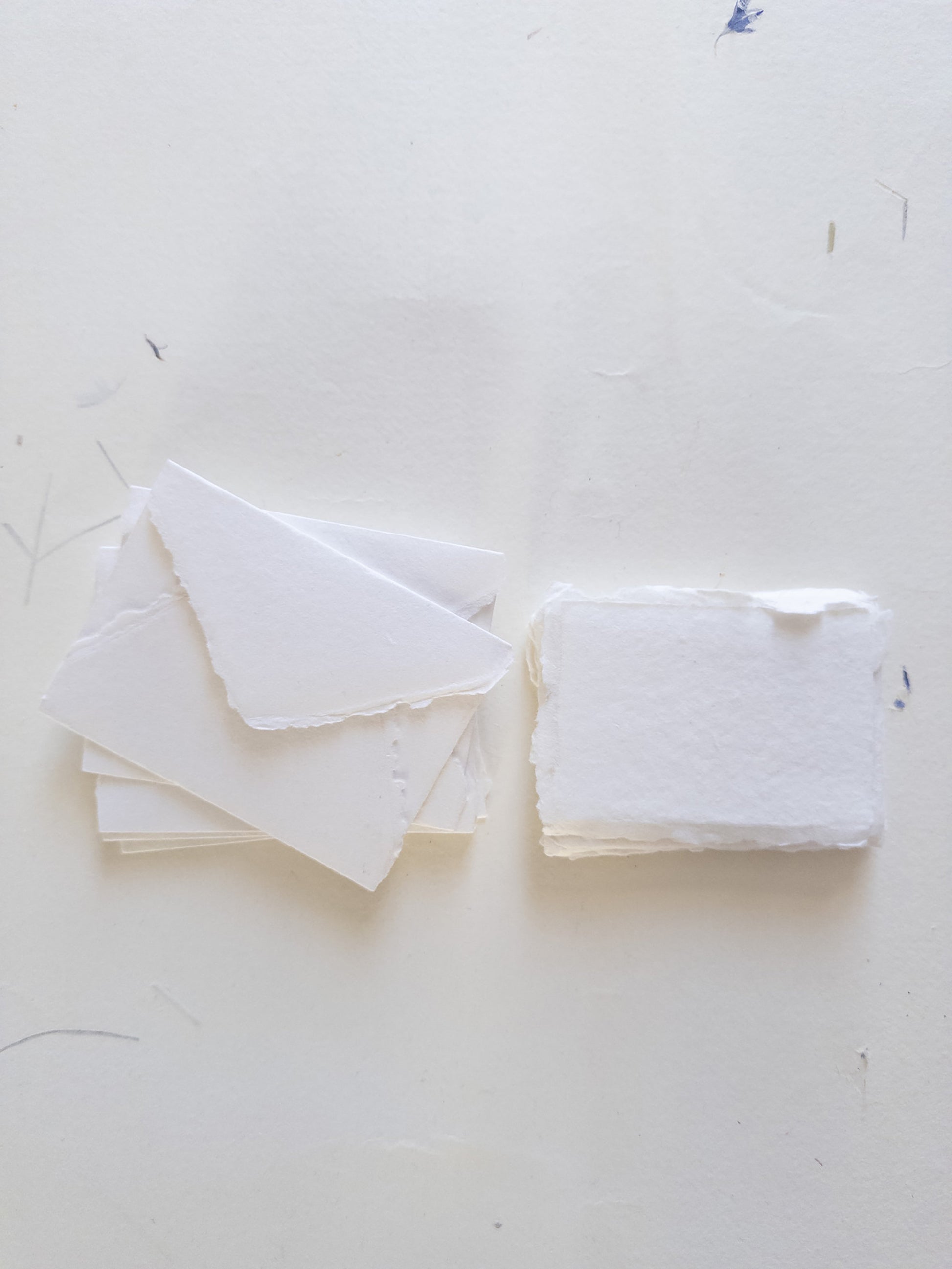 Pack of 10 Assorted sizes WHITE DECKLE EDGE Paper, multiple sizes Handmade paper and envelope, Handmade Cotton Rag Envelopes, papier coton