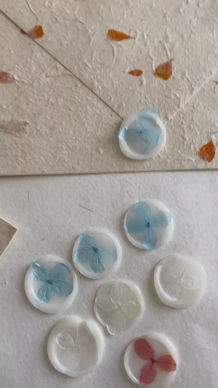Hydrangea Pressed flower Seals Stickers, Self Adhesive Wax Seals, flower Wax Seals, Invitation Wax Seals, Wedding Wax Seal Stickers